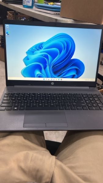 Laptop HP 15s 256GBHDD 8GBRAM photo 4