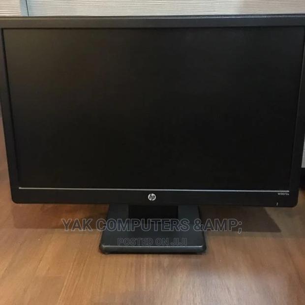 20 Inch Hp Monitor With Dvi , and Vga Connector