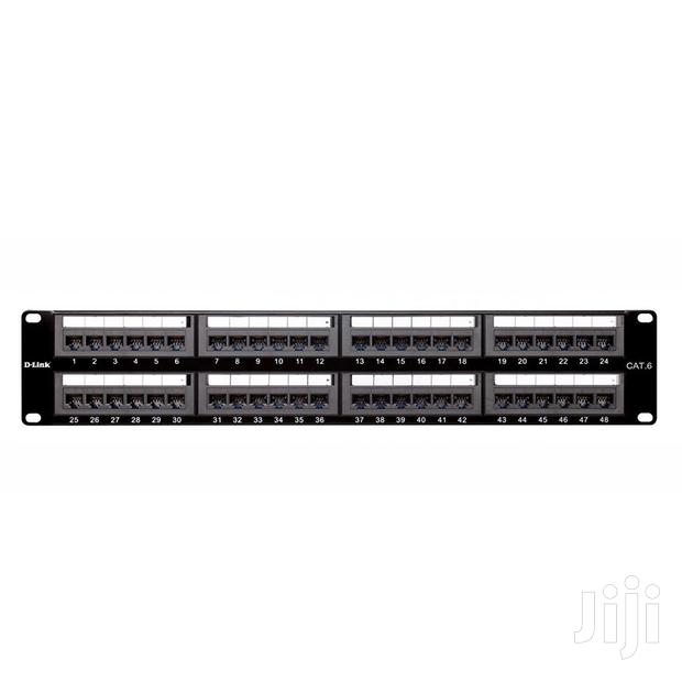 D-link Unshielded 24-port Full-loaded Patch Panel · Photo 2