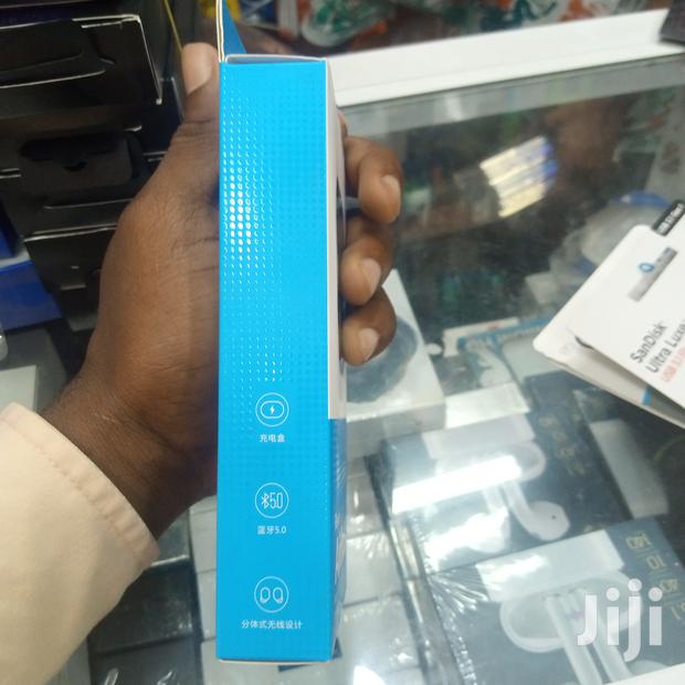 Redmi Airdots Wireless Bluetooth Earbuds · Photo 3
