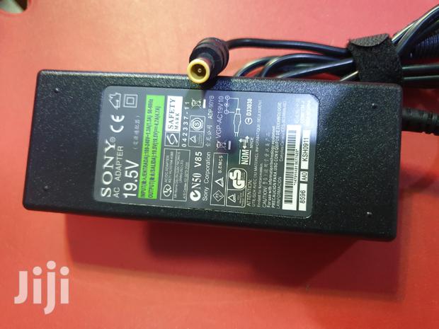 Sony 19.5v Laptop Charger · Photo 3