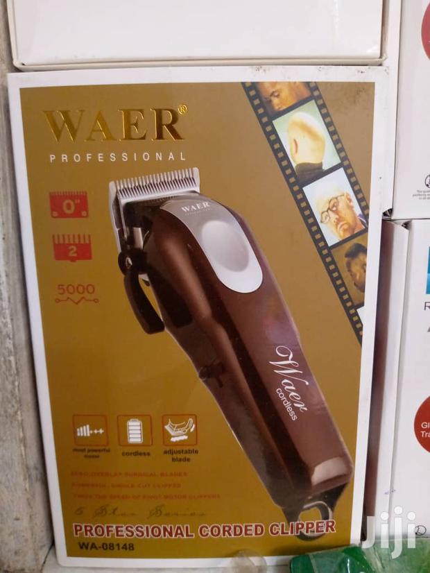 Rechargeable Hair Clipper · Photo 3