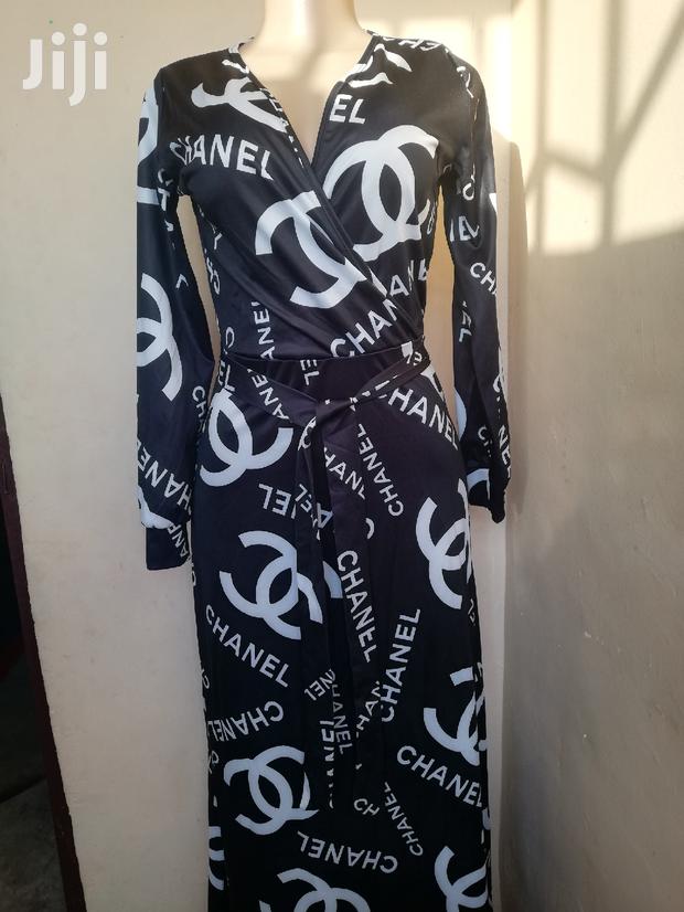 Channel Designer Dress · Photo 4
