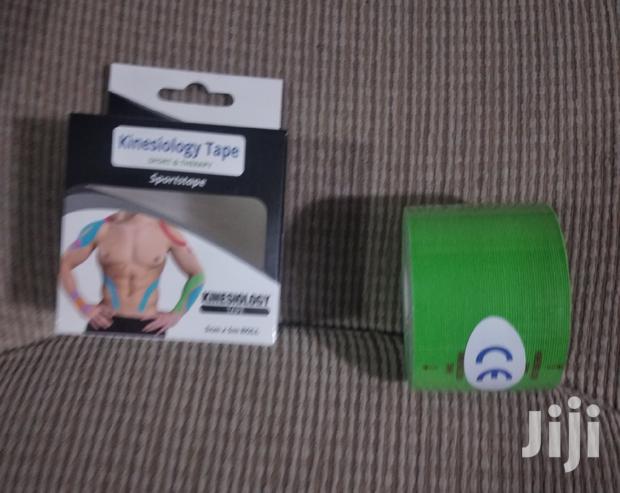 Kinesiology Tape. · Photo 2