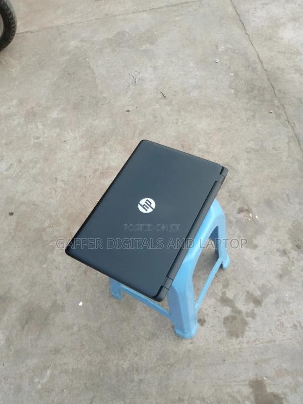 Laptop HP 15-Ra003nia 8GB Intel Core I3 HDD 700GB · Photo 3
