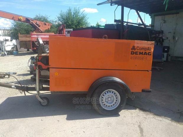 4 Cylinder Air Compressor · Photo 3