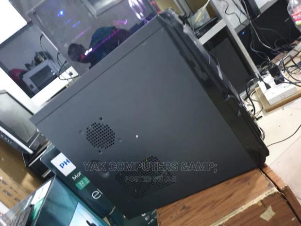 Desktop Computer Asus 12GB Intel Core I7 HDD 1T