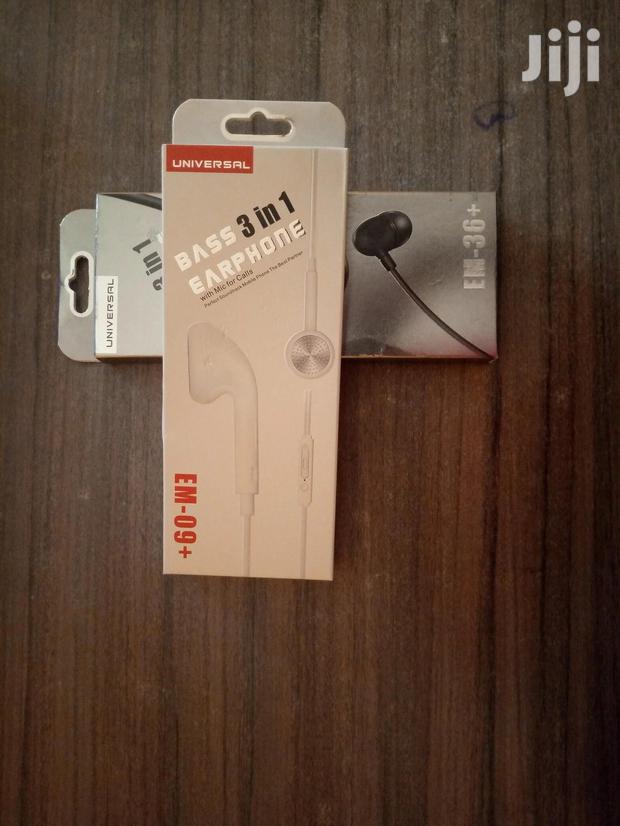Universal Bass 3 in 1 Earphone · Photo 1