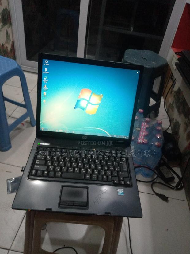 Laptop HP 15-Ra003nia 3GB Intel Core 2 Duo HDD 160GB · Photo 2