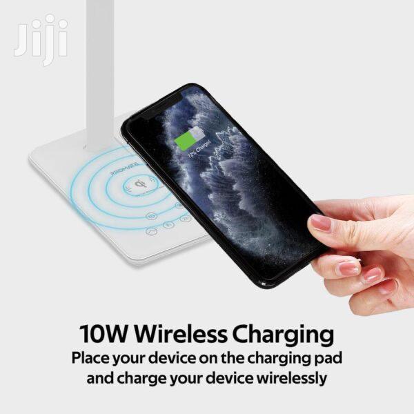Promate Auralight-1 Qi Wireless Charging LED Desklamp(White) · Photo 4