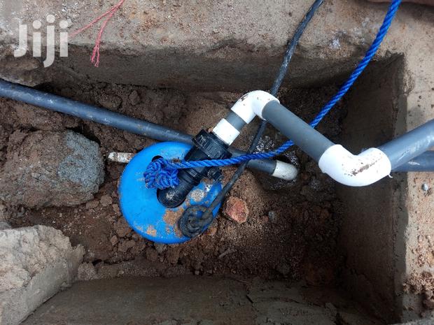 Treating of Borehole Water · Photo 2
