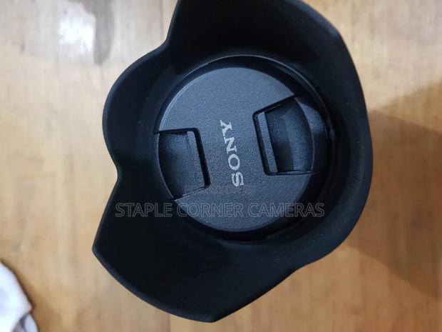 Sony 28-70mm Lens photo 2