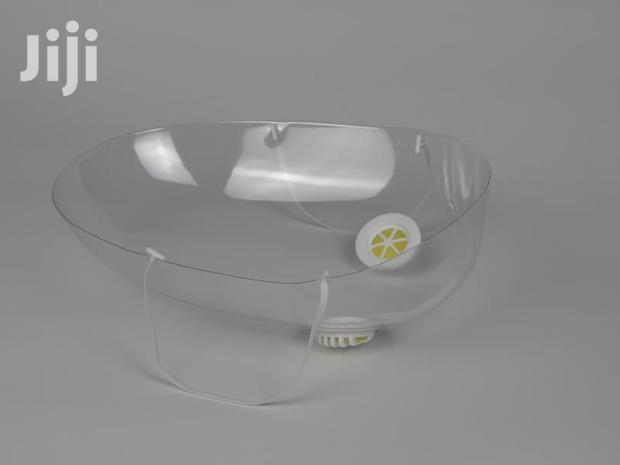 Medical Grade Face Shield · Photo 4