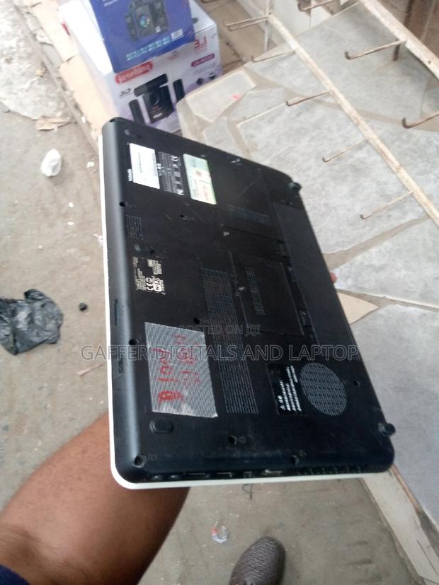 New Laptop Toshiba Satellite C55 4GB Intel Core 2 Duo HDD 250GB · Photo 4
