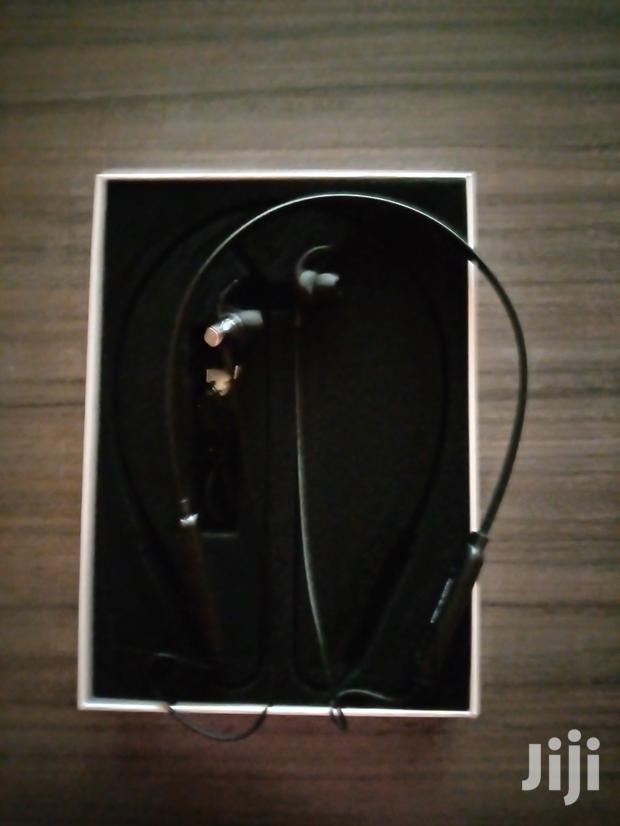 Turf Uptempo Bluetooth Wireless Headphone With Mic · Photo 3