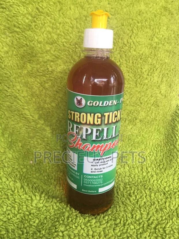 500 ML STRONG TICK Fleas Repellent Shampoo · Photo 3