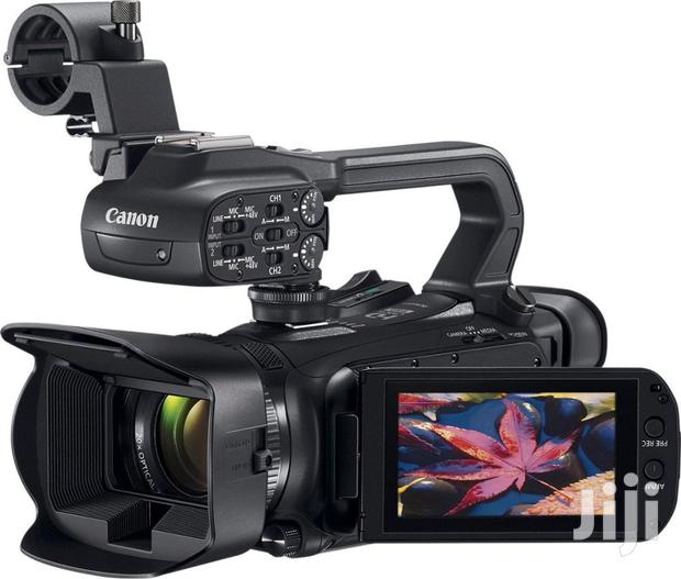Canon - XA11 HD Flash Memory Premium Camcorder - Black · Photo 2