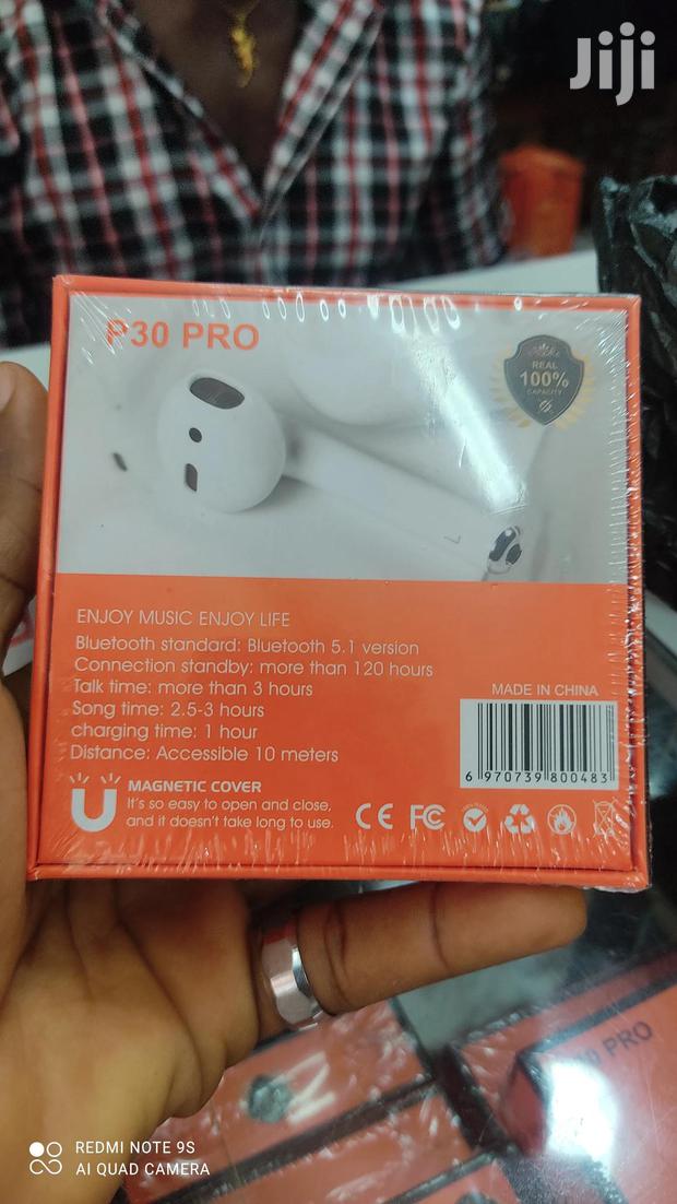 P30 Pro Wireless Earbuds · Photo 2