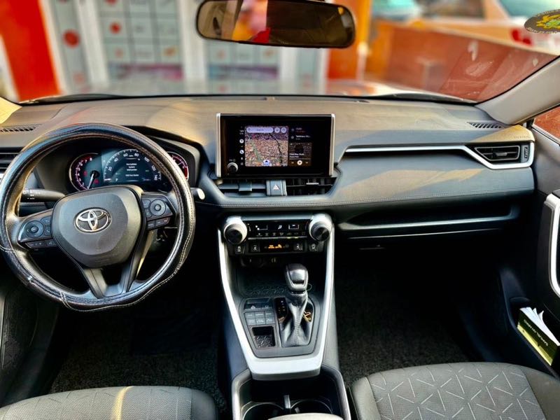 Toyota RAV4 LE AWD 2024 Gray