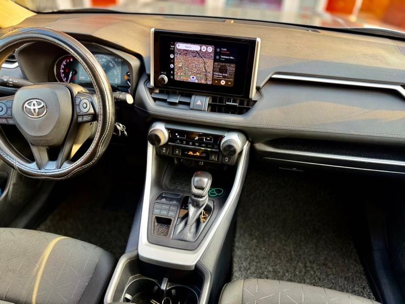 Toyota RAV4 LE AWD 2024 Gray