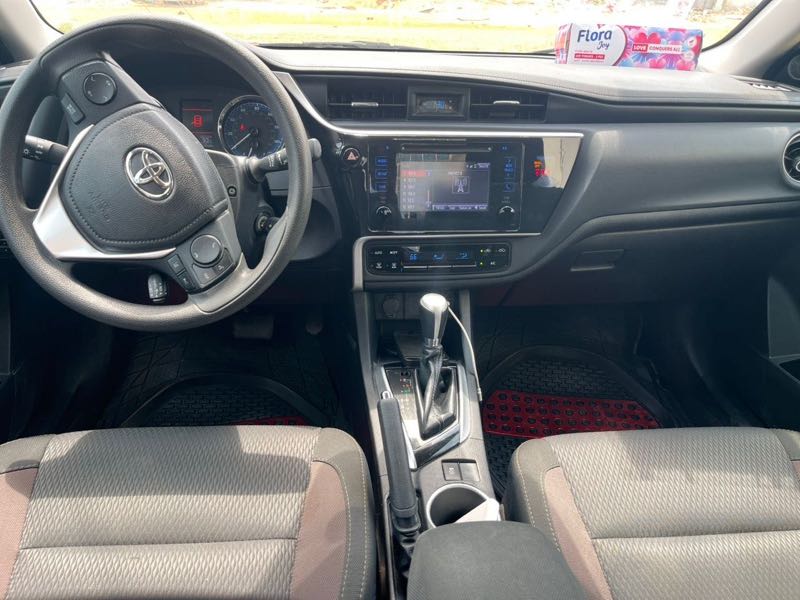 Toyota Corolla SE (1.8L 4cyl 2A) 2019 Black