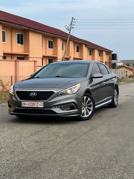 Hyundai Sonata Sport 2.0T Sedan FWD (2.0L 4cyl 6A) 2017 Brown