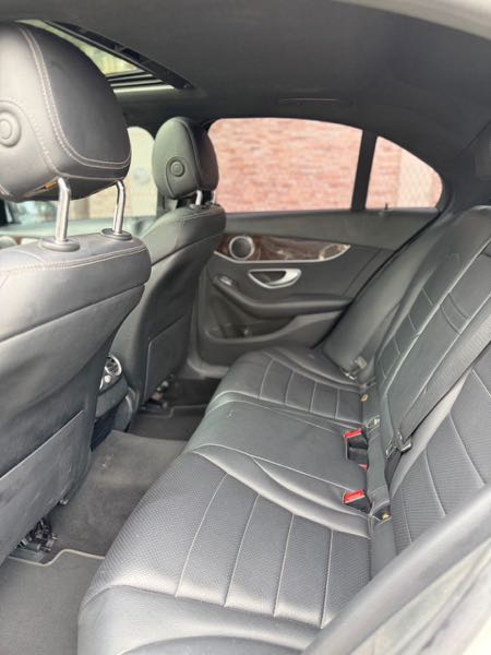 Mercedes-Benz C300 2020 White