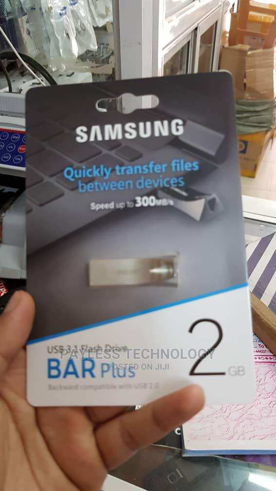 Samsung 3.1 USB 2gb Pendrives · Photo 2