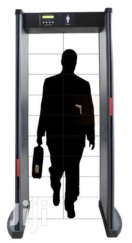 Walkthrough Metal Detector