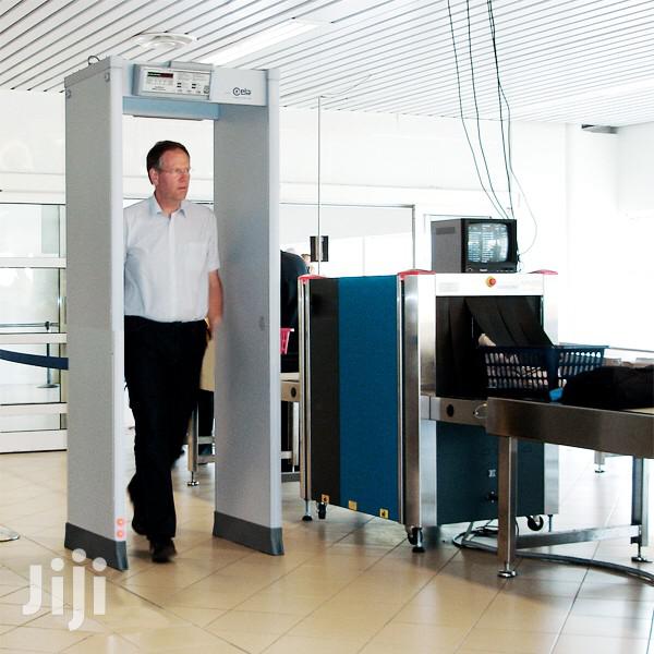 Walkthrough Metal Detector