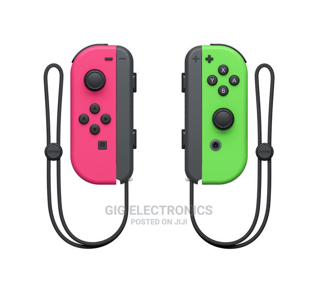 Nintendo Switch Joy-Con Pair, Neon Pink and Neon Green · Photo 4