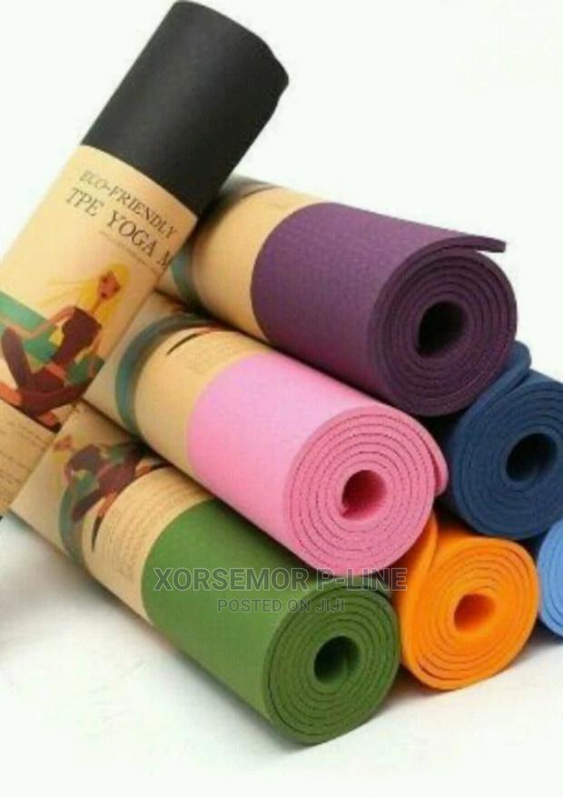 Yoga Mat Thick, and Heavy · Photo 4