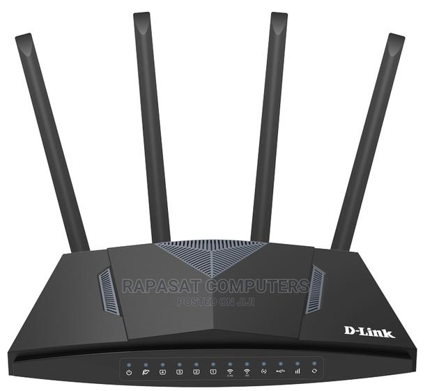 D-Link DWR-M960 4G AC1200 LTE Router With Sim Slot · Photo 3