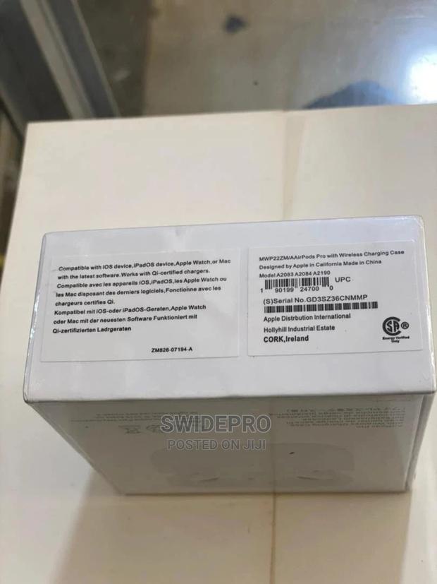 Sealed Apple Airpod Pro · Photo 3