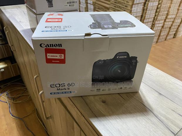 26.2 Megapixel Canon Eos 6D Mark II With Lens · Photo 2
