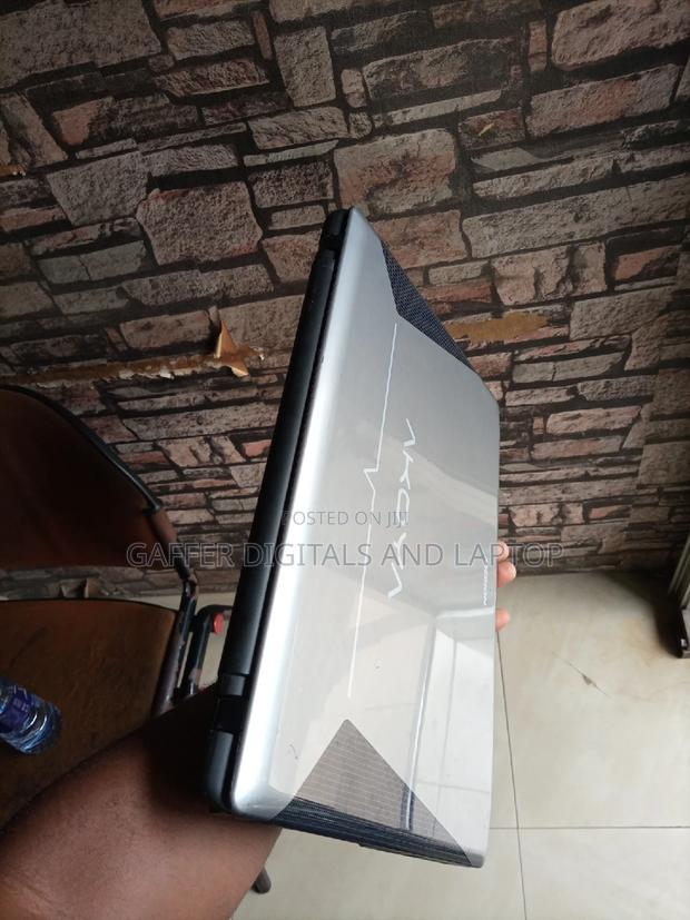 New Laptop Medion Akoya S3409 4GB Intel Core I3 HDD 350GB · Photo 1