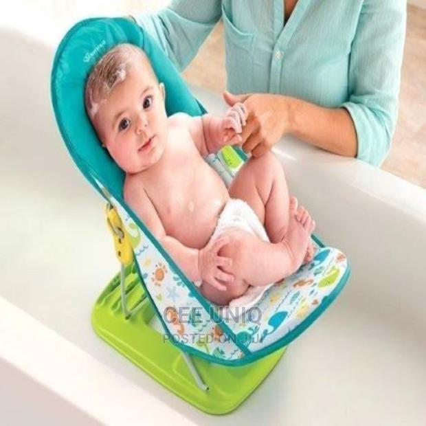 Cute Deluxe Baby Bather · Photo 1