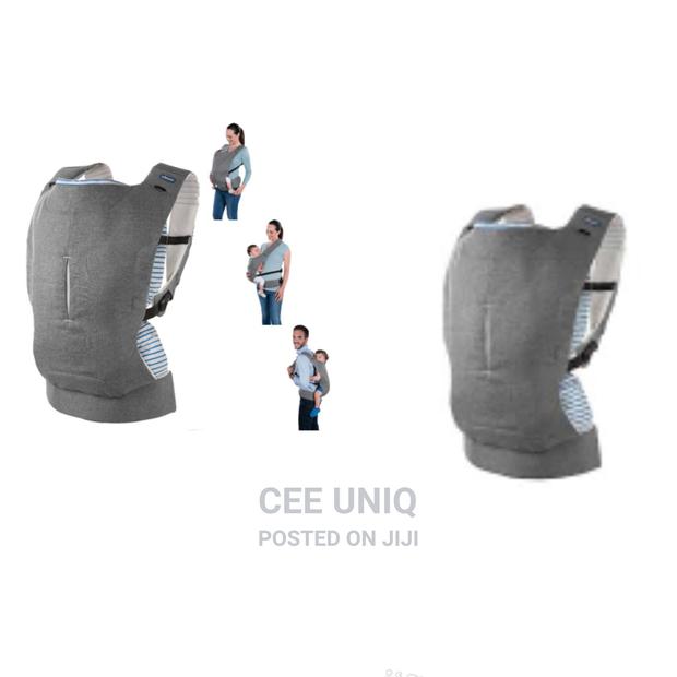 Chicco Baby Carrier · Photo 2