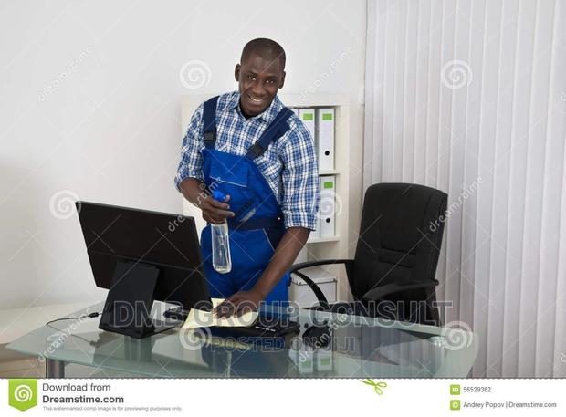 Call US 2clean Your House · Photo 3