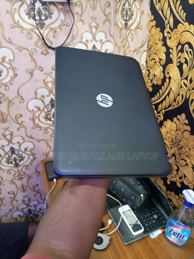 Laptop HP 215 G1 4GB Intel Celeron HDD 256GB · Photo 2