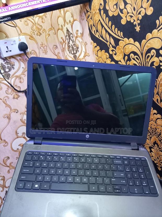 Laptop HP 215 G1 4GB Intel Celeron HDD 256GB · Photo 4