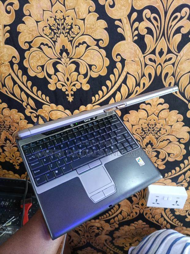 New Laptop Dell Latitude E7450 2GB Intel Celeron HDD 128GB · Photo 2
