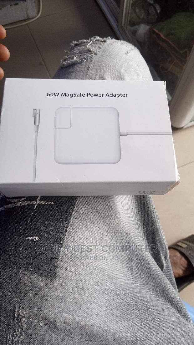 60w Magsafe 1 Power Adapter · Photo 2