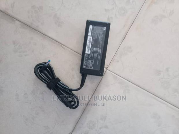Hp Bluepin Charger · Photo 2