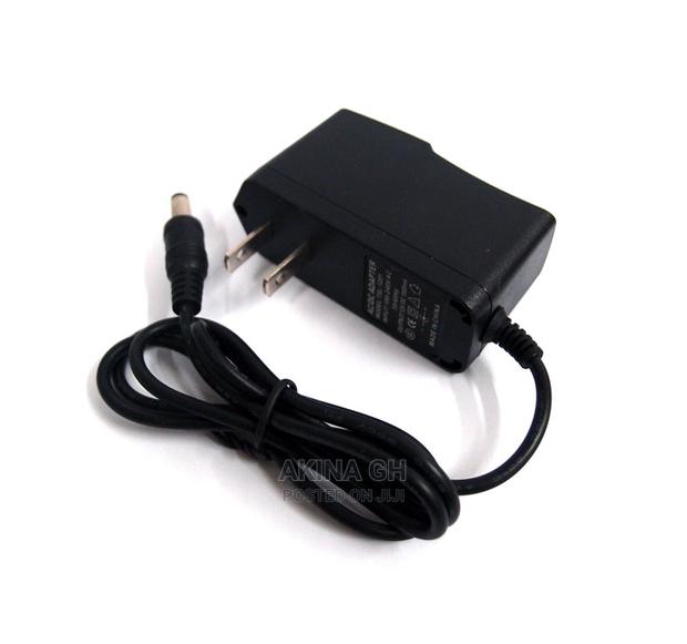 Power Adapter Ac/Dc 12V, 1A · Photo 3
