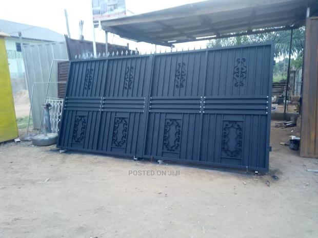 Quality Sliding Gate 15 by 7ft · Photo 4