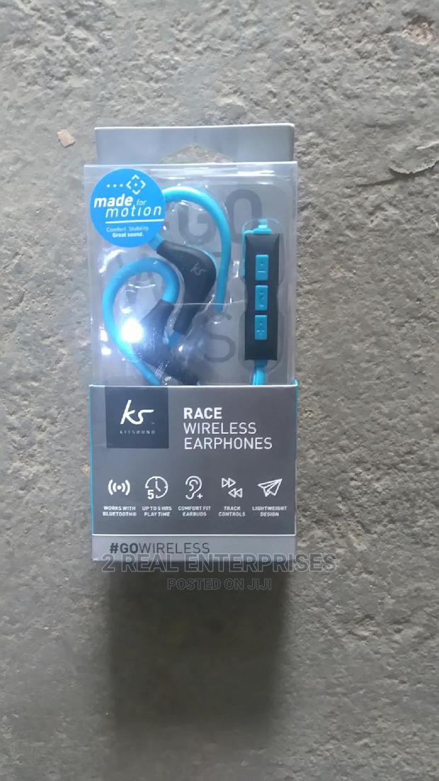 Race Wireless Earphones