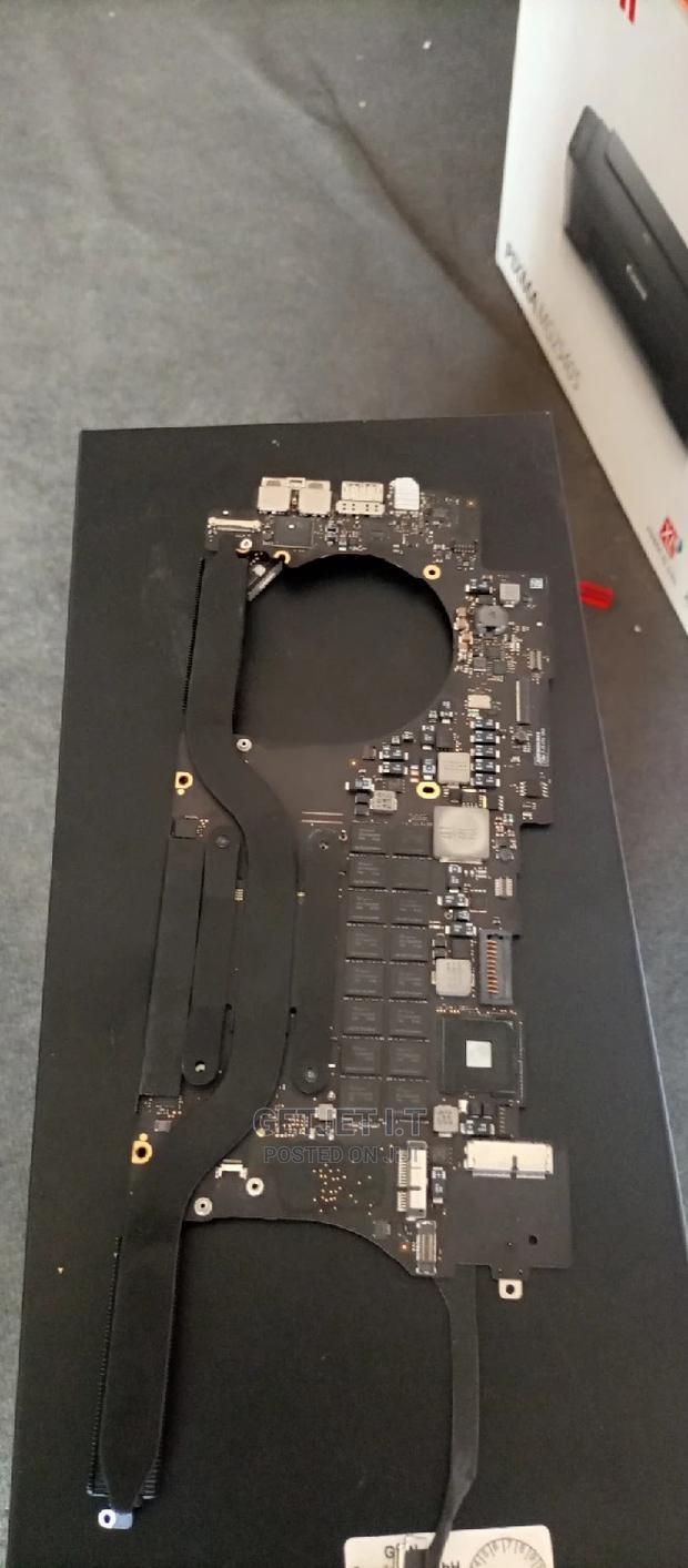 Macbook Air N Pro Logic Boards Available N Delivery · Photo 2