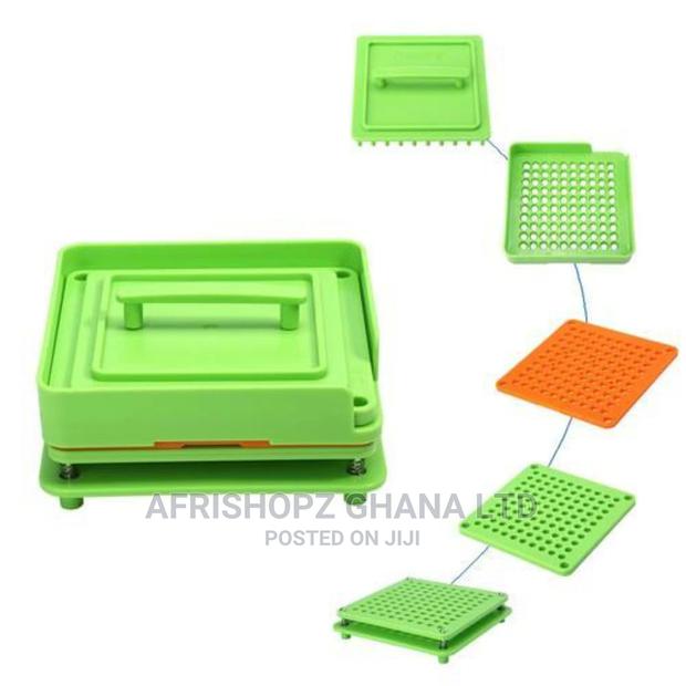 100 Holes Capsule Filler · Photo 2