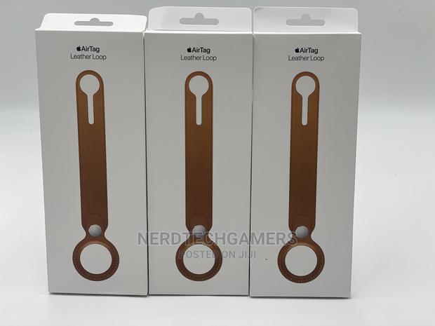New Apple Airtag Leather Loop - Saddle Brown · Photo 3